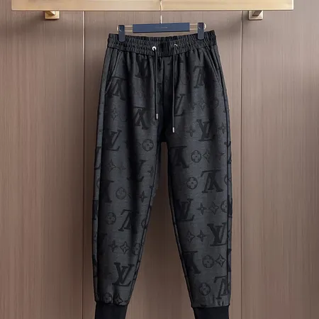 ルイヴィトン カジュアルパンツ