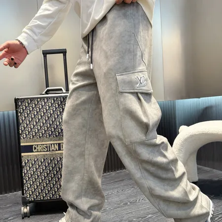 ルイヴィトン カジュアルパンツ