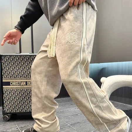 ロエベ カジュアルパンツ