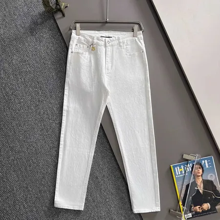 グッチ ジーンズ