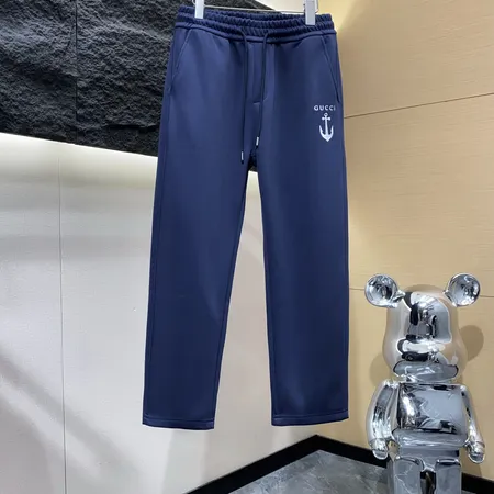 グッチ カジュアルパンツ