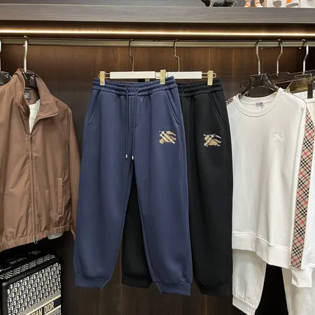 バーバリー ス カジュアルパンツ