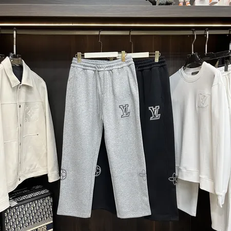 ルイヴィトン カジュアルパンツ
