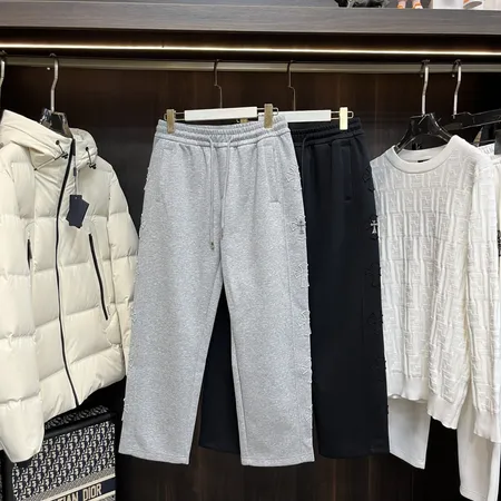 クロムハーツ カジュアルパンツ