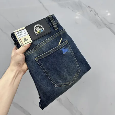 バーバリー ス ジーンズ