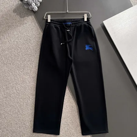 バーバリー ス カジュアルパンツ