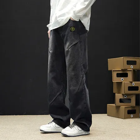 フェラガモ ジーンズ