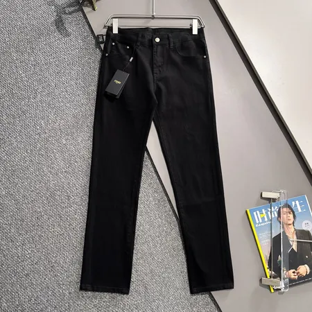 フェンディ ジーンズ