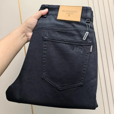 バーバリー ス ジーンズ