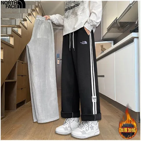 バーバリー ス カジュアルパンツ