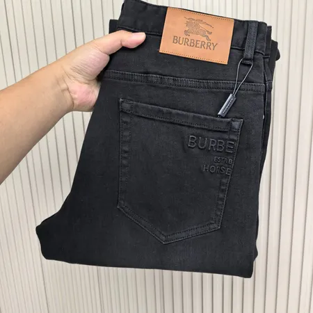 バーバリー ス ジーンズ