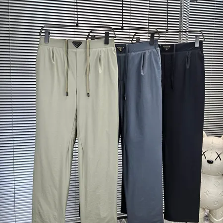 ジバンシィ トレーニングパンツ