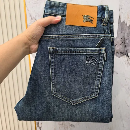 バーバリー ス ジーンズ