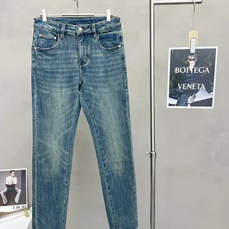 グッチ ジーンズ