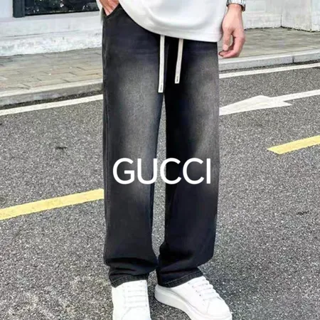 グッチ ジーンズ