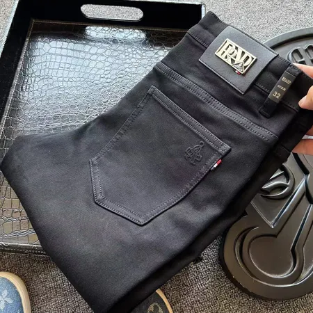 プラダ ジーンズ