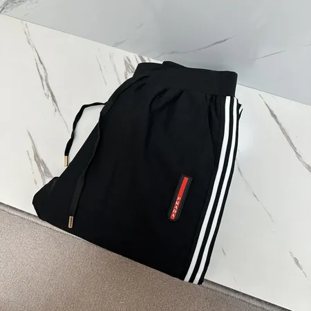 イブサンローラン カジュアルパンツ