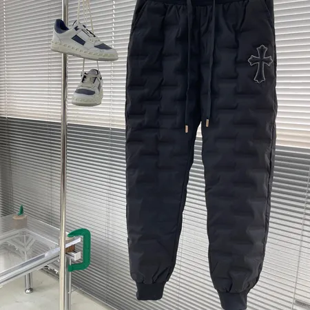 クロムハーツ カジュアルパンツ