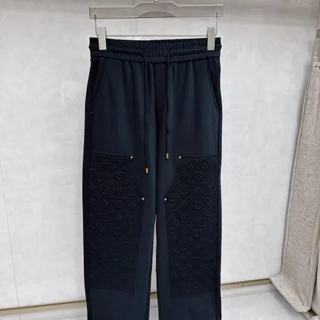 ルイヴィトン カジュアルパンツ