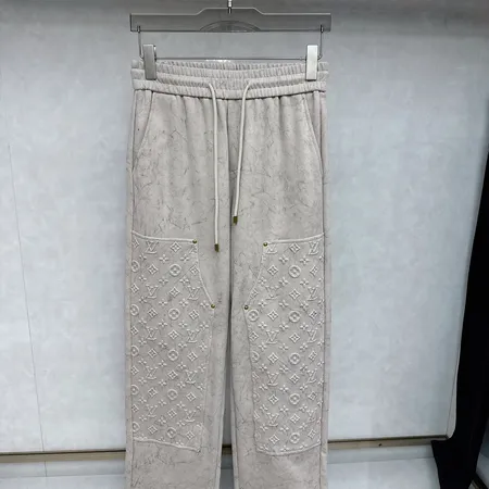 ルイヴィトン カジュアルパンツ