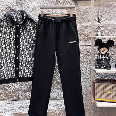 バーバリー ス カジュアルパンツ