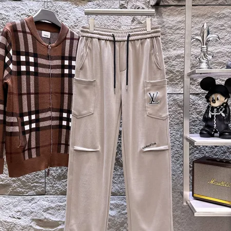 ルイヴィトン カジュアルパンツ