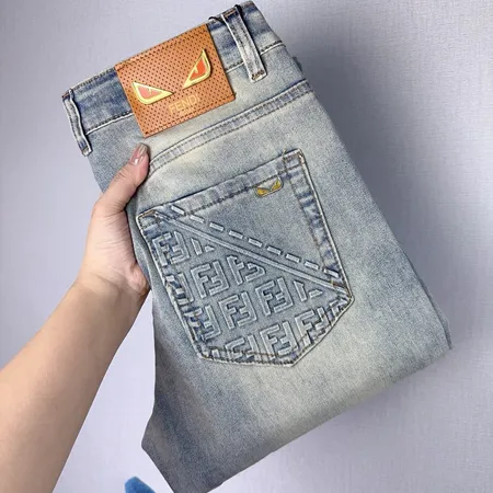 フェンディ ジーンズ