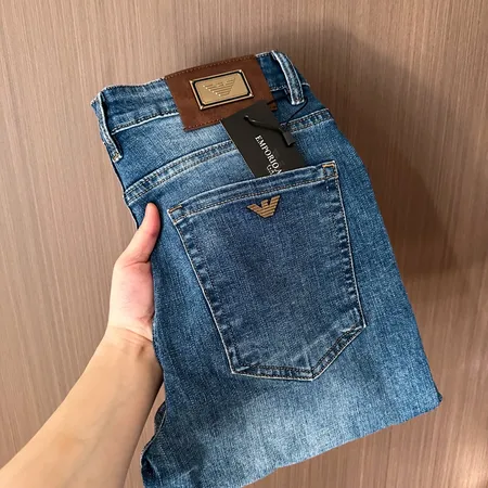 アルマーニ ジーンズ