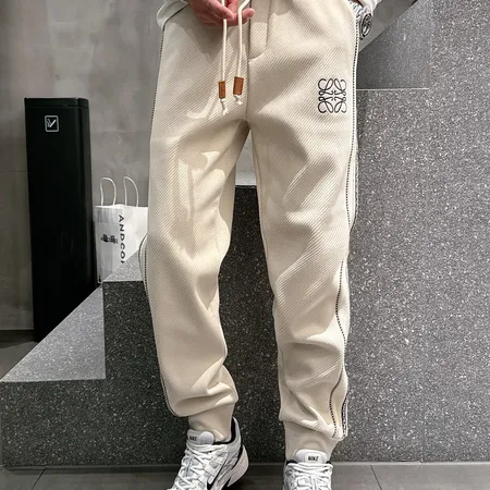 ロエベ カジュアルパンツ