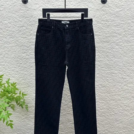 フェンディ ジーンズ