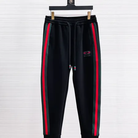 グッチ カジュアルパンツ