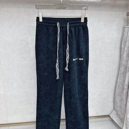 バレンシアガ カジュアルパンツ