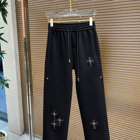 クロムハーツ カジュアルパンツ