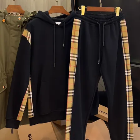 ジバンシィ トレーニングパンツ