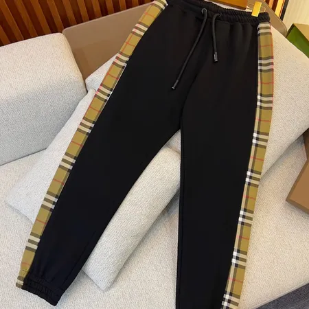 ジバンシィ トレーニングパンツ