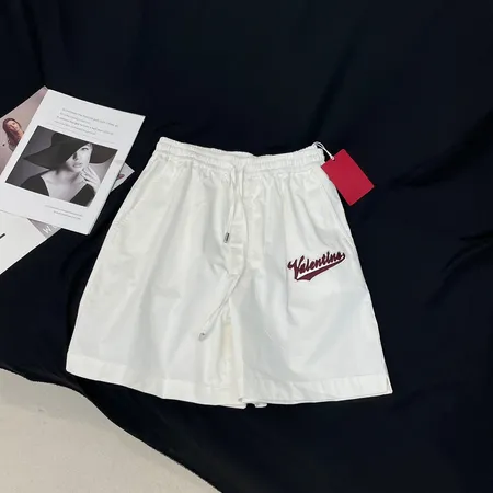 ヴァレンティノ ショートパンツ