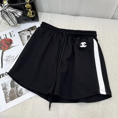 シャネル ショートパンツ