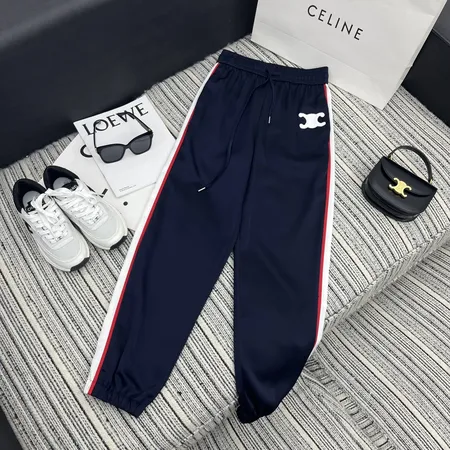 セリーヌ カジュアルパンツ