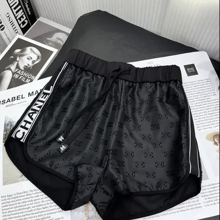 シャネル ショートパンツ