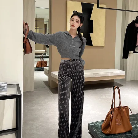 セリーヌ カジュアルパンツ