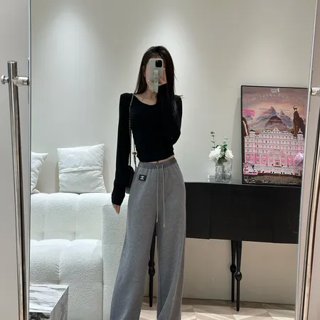 セリーヌ カジュアルパンツ