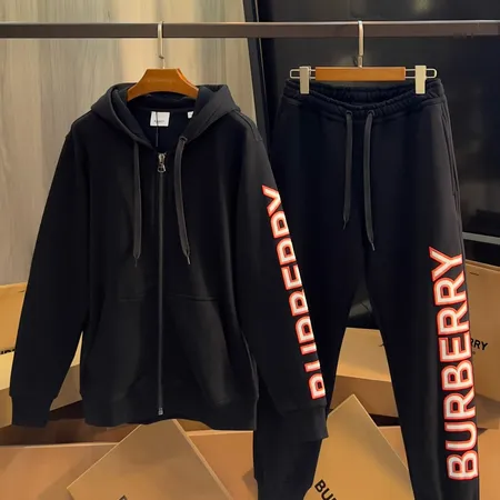 バーバリー ス トレーニングパンツ