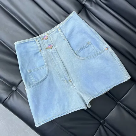 シャネル ショートパンツ