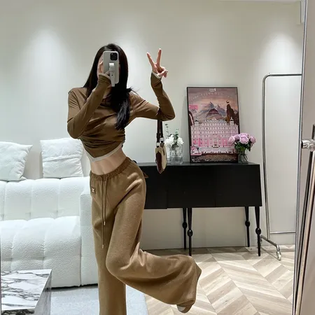 セリーヌ カジュアルパンツ