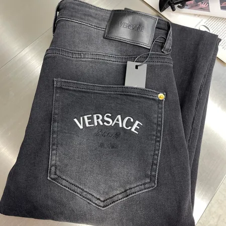 ヴェルサーチ ジーンズ