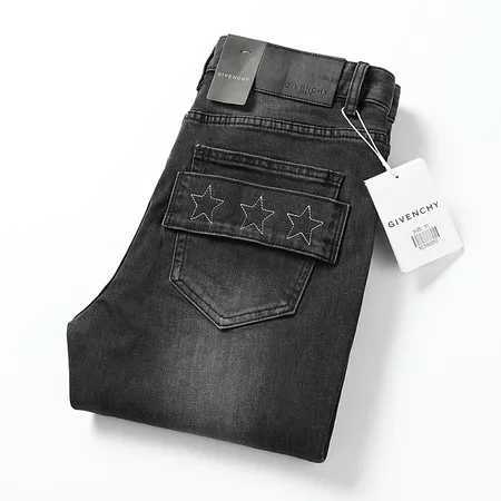 ジバンシィ ジーンズ