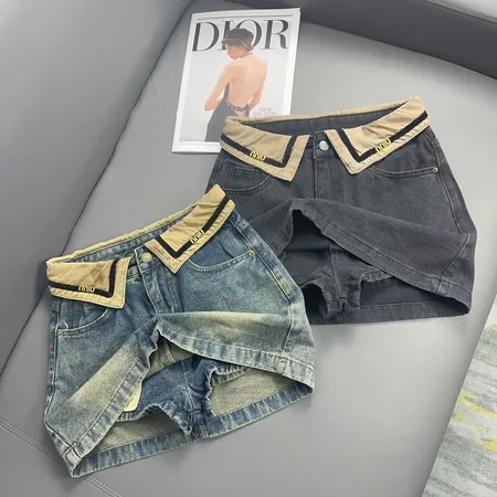 ミュウミュウ ショートパンツ