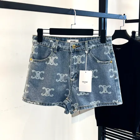 セリーヌ ショートパンツ