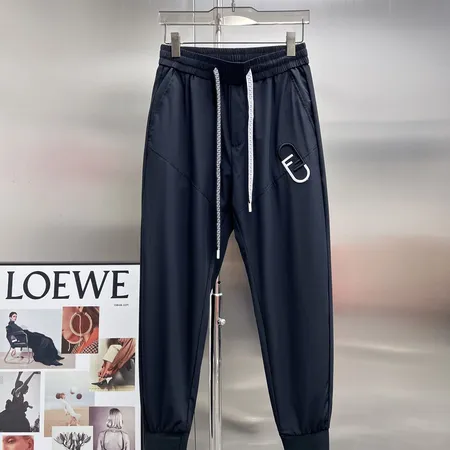 フェンディ カジュアルパンツ