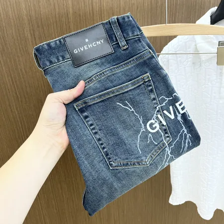 ジバンシィ ジーンズ